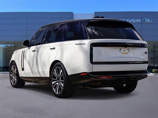 2023 Land Rover Range Rover P400 SE