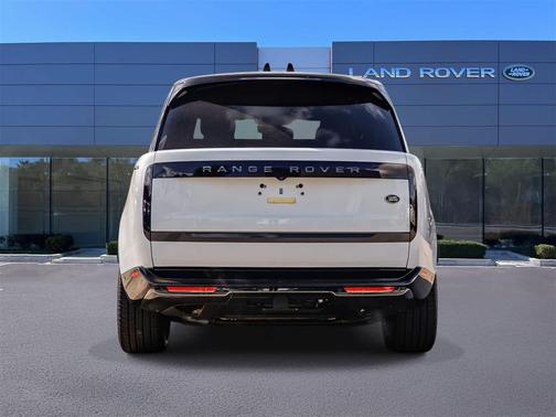 2023 Land Rover Range Rover P400 SE