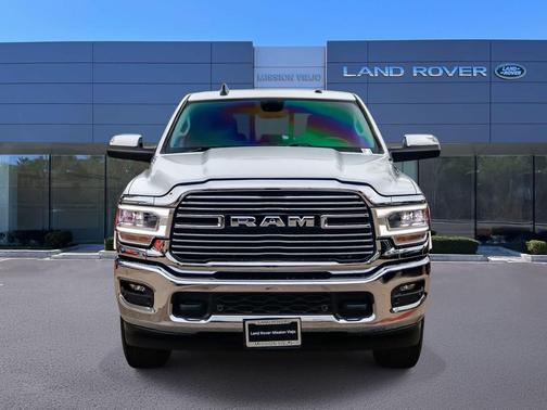 Bright White Clearcoat 2022 RAM 2500 Laramie Crew Cab 4x4 6'4' Box