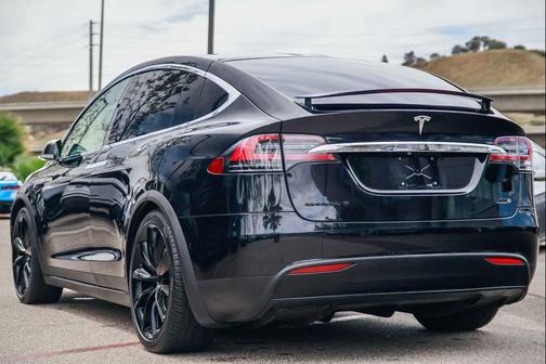 2017 Tesla Model X P100D