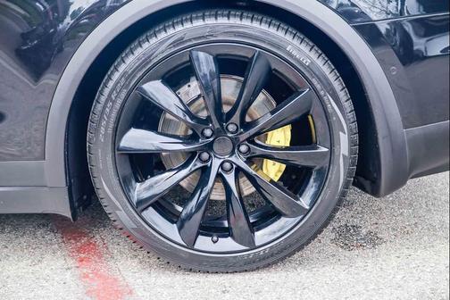 Black 2017 Tesla Model X P100D