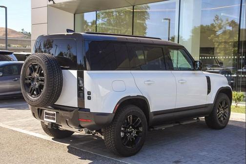 2026 Land Rover Defender S