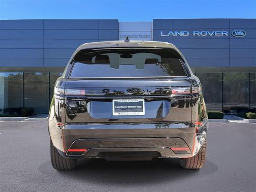 2026 Land Rover Range Rover Velar P400 Dynamic SE