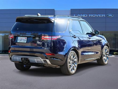 2020 Land Rover Discovery Landmark Edition
