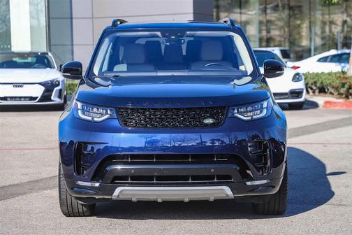 2020 Land Rover Discovery Landmark Edition