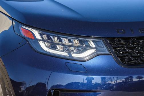 2020 Land Rover Discovery Landmark Edition