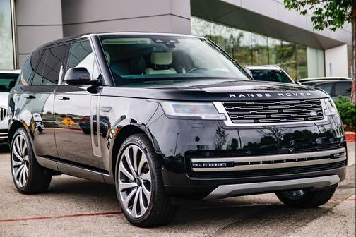 Black 2026 Land Rover Range Rover P530 SE