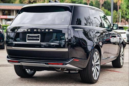 Black 2026 Land Rover Range Rover P530 SE