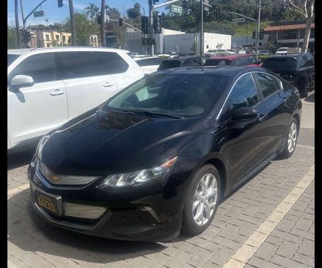 Mosaic Black Metallic 2018 Chevrolet Volt Premier