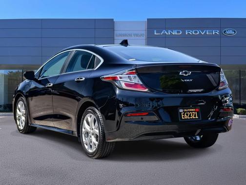 Mosaic Black Metallic 2018 Chevrolet Volt Premier