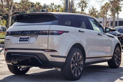 2026 Land Rover Range Rover Evoque Core S