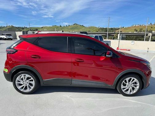 2022 Chevrolet Bolt EUV FWD LT