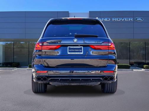 2022 BMW ALPINA XB7 ALPINA XB7