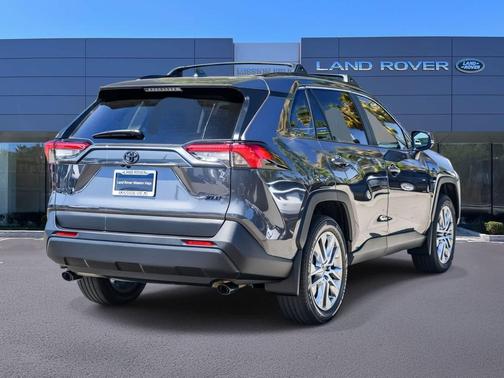 Magnetic Gray Metallic 2025 Toyota RAV4 XLE Premium