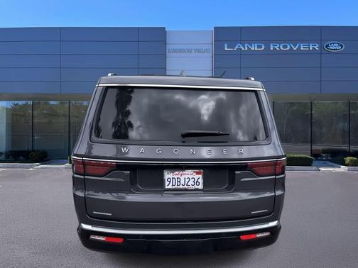 Baltic Gray Metallic Clearcoat 2022 Jeep Wagoneer Series II 4x4