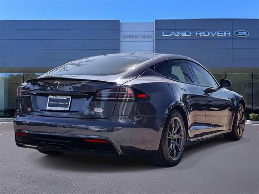 2022 Tesla Model S Plaid
