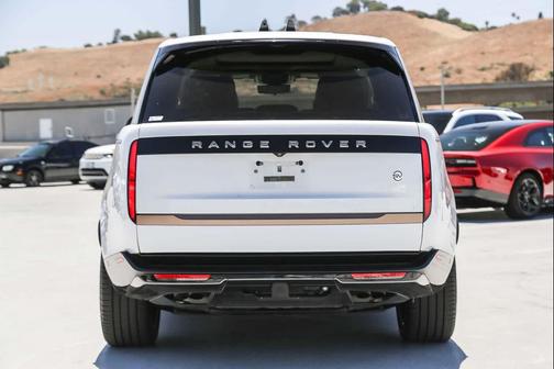 White 2023 Land Rover Range Rover SV