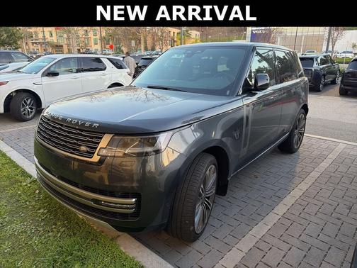2024 Land Rover Range Rover P530 SE