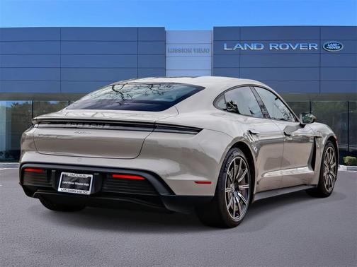 2025 Porsche Taycan RWD