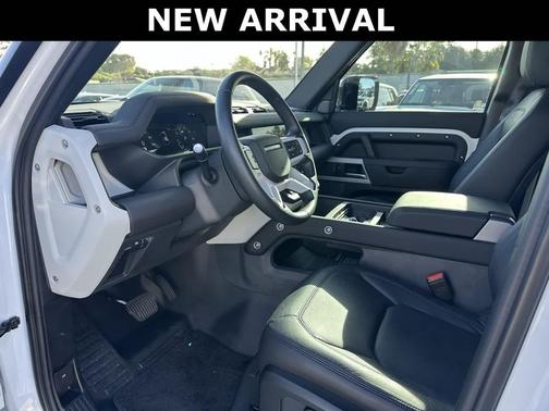 2024 Land Rover Defender 110 P300