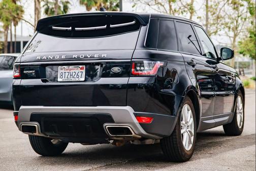2020 Land Rover Range Rover Sport SE