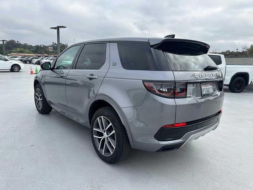 2025 Land Rover Discovery Sport S