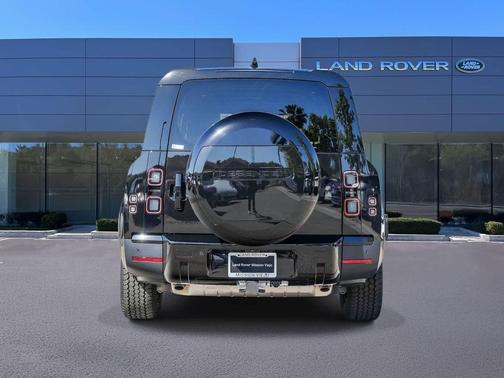 Santorini Black Metallic 2026 Land Rover Defender P300 S