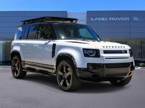 Fuji White 2026 Land Rover Defender P400 X-Dynamic SE