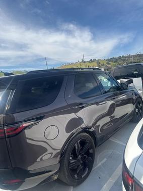 2023 Land Rover Discovery P360 HSE R-Dynamic