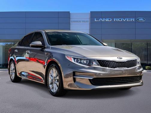 Titanium Silver 2018 Kia Optima LX