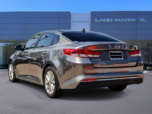 Titanium Silver 2018 Kia Optima LX
