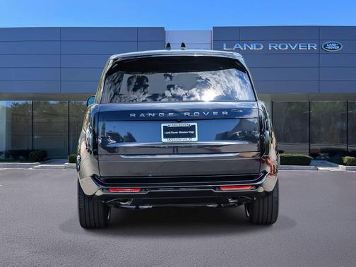 Gray 2026 Land Rover Range Rover P400 SE