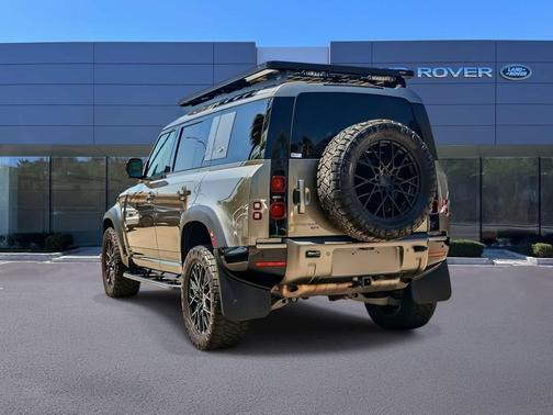 Gondwana Stone Metallic 2021 Land Rover Defender 110 X-Dynamic HSE