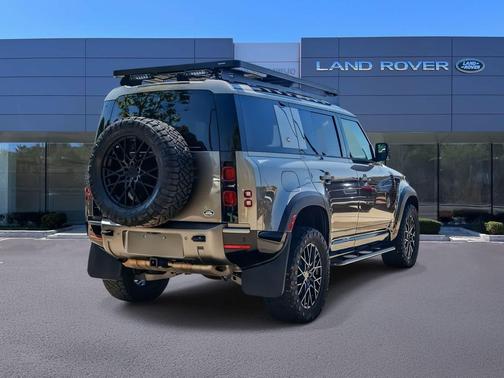 Gondwana Stone Metallic 2021 Land Rover Defender 110 X-Dynamic HSE