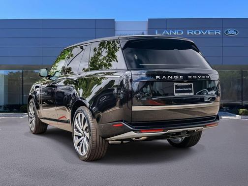 Black 2026 Land Rover Range Rover P400 SE