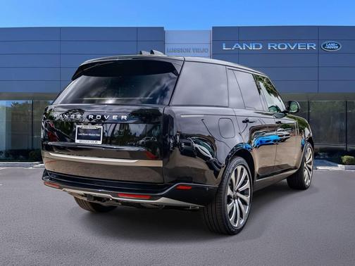 Black 2026 Land Rover Range Rover P400 SE