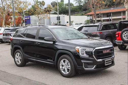 2022 GMC Terrain SLE