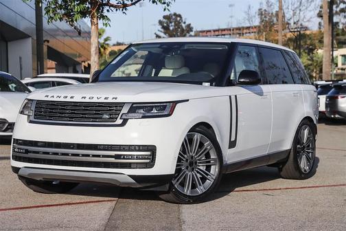 2026 Land Rover Range Rover P530 SE