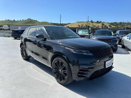 2025 Land Rover Range Rover Velar P400 Dynamic SE