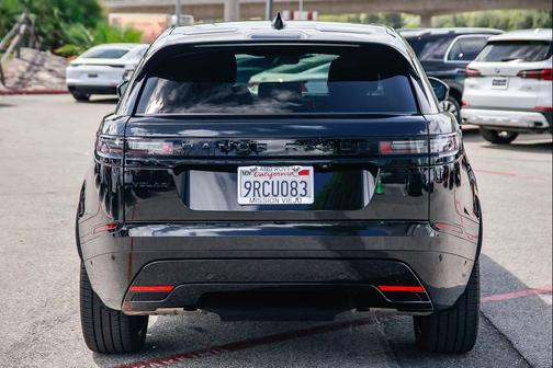 2025 Land Rover Range Rover Velar P400 Dynamic SE