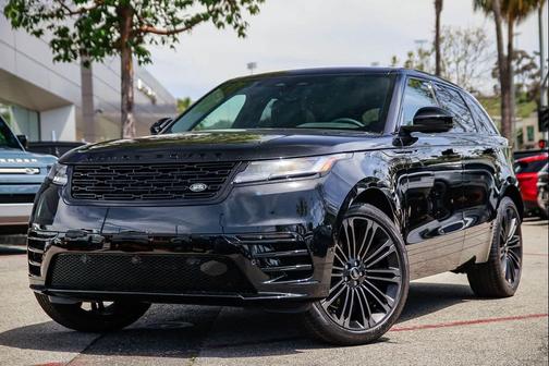 Santorini Black Metallic 2026 Land Rover Range Rover Velar P250 SE R-Dynamic