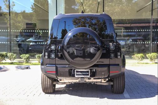 2026 Land Rover Defender S