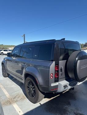 2023 Land Rover Defender 110 S