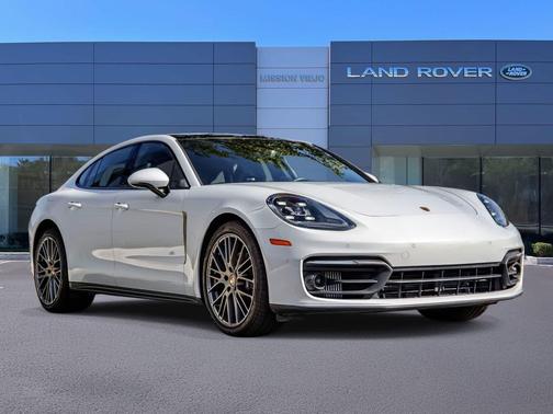 2023 Porsche Panamera 4 Platinum Edition