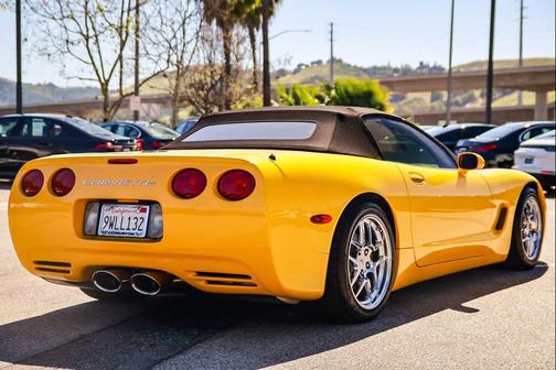 2002 Chevrolet Corvette Base