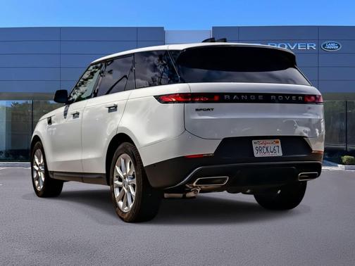 White 2025 Land Rover Range Rover Sport SE