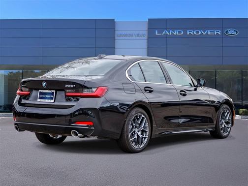2025 BMW 330 xDrive