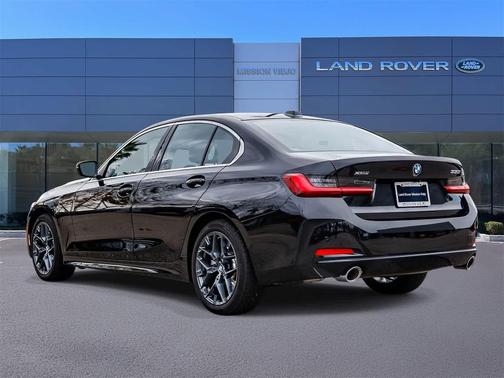 2025 BMW 330 xDrive