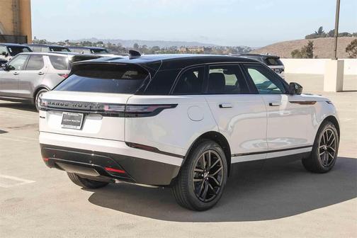 2026 Land Rover Range Rover Velar P250 SE R-Dynamic