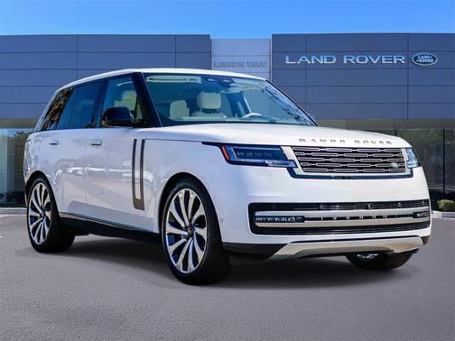 2026 Land Rover Range Rover P400 SE